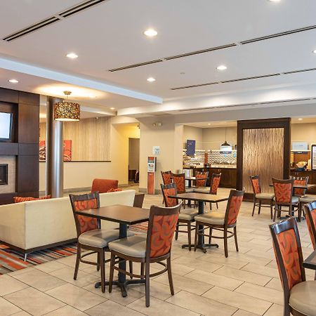 Holiday Inn Express & Suites Columbus - Easton Area By Ihg Gahanna Екстер'єр фото