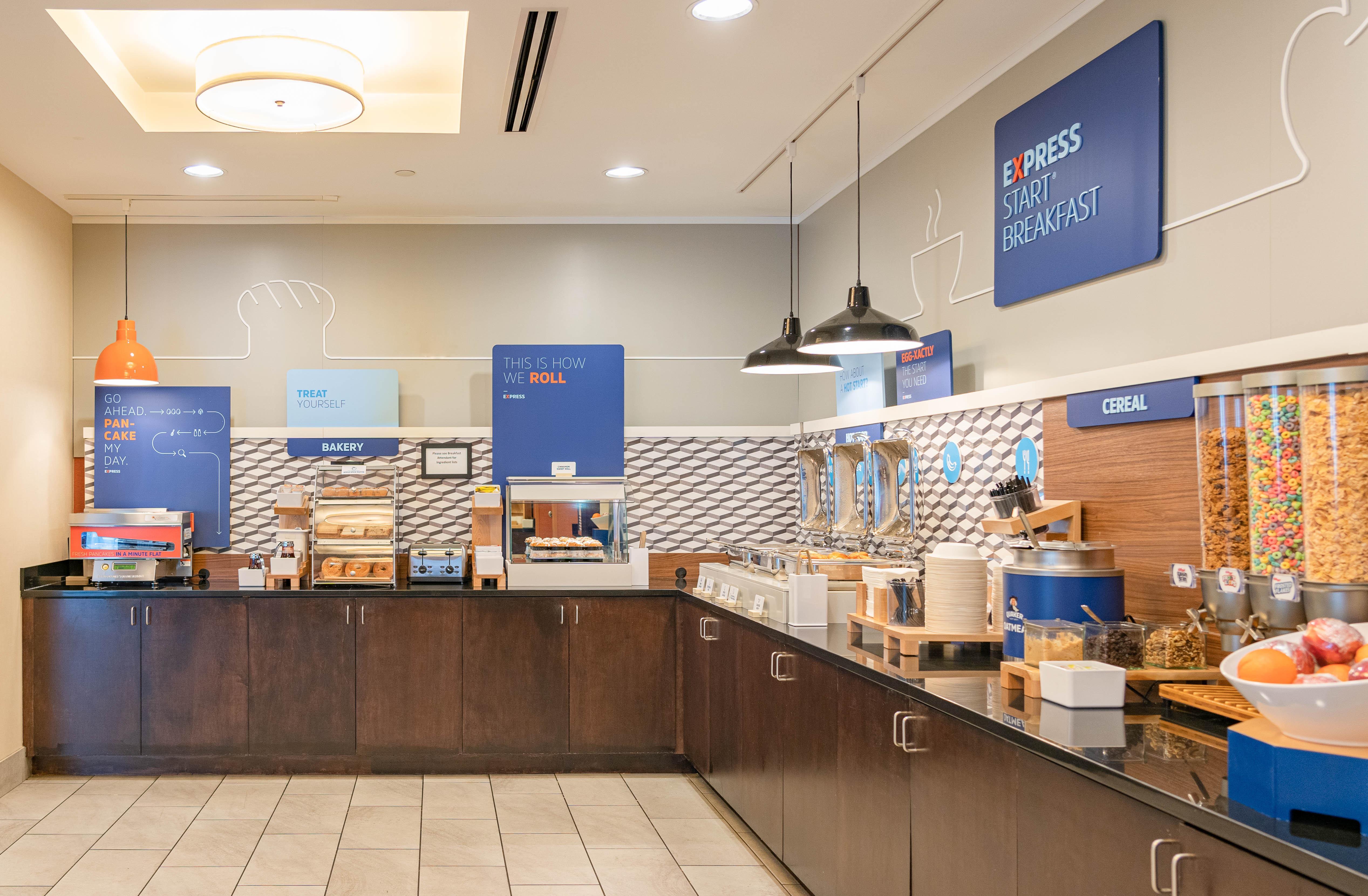 Holiday Inn Express & Suites Columbus - Easton Area By Ihg Gahanna Екстер'єр фото