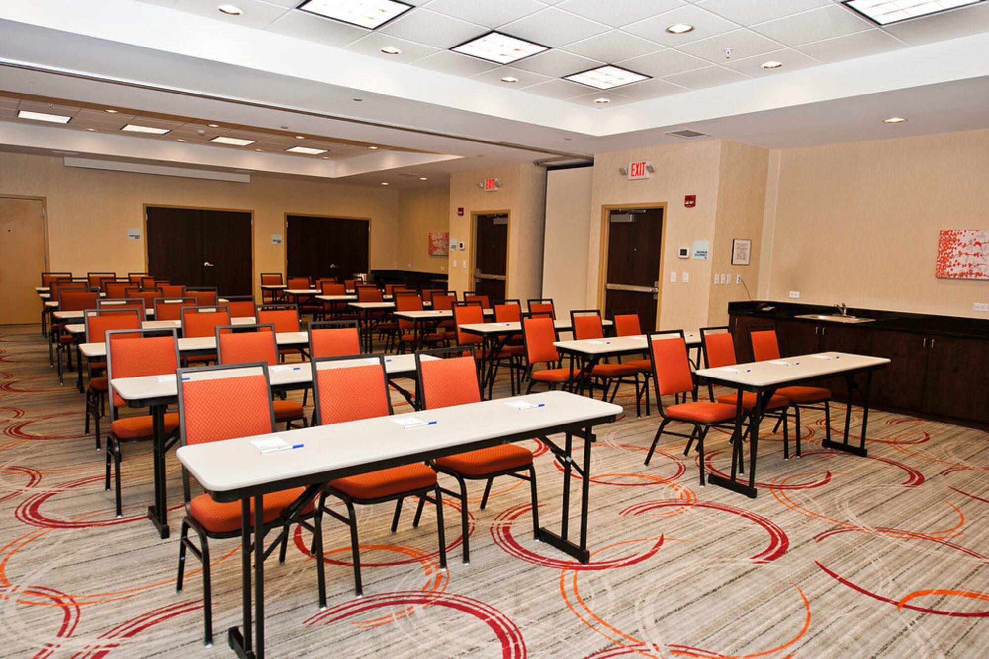 Holiday Inn Express & Suites Columbus - Easton Area By Ihg Gahanna Бізнес фото